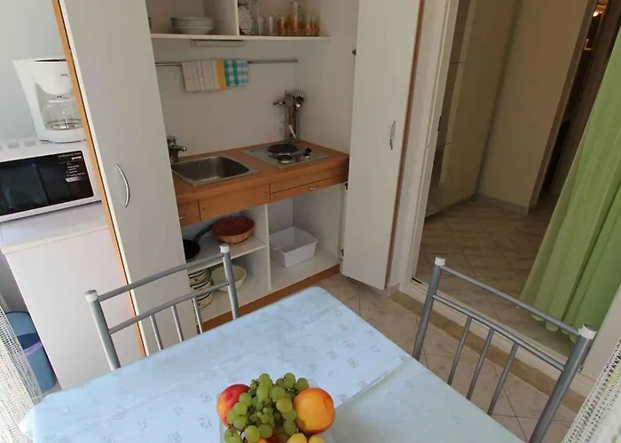 Apartament 1