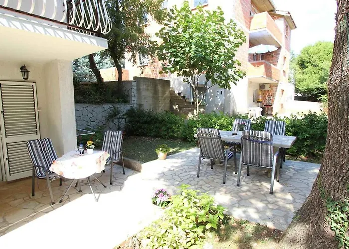 1 Apartament